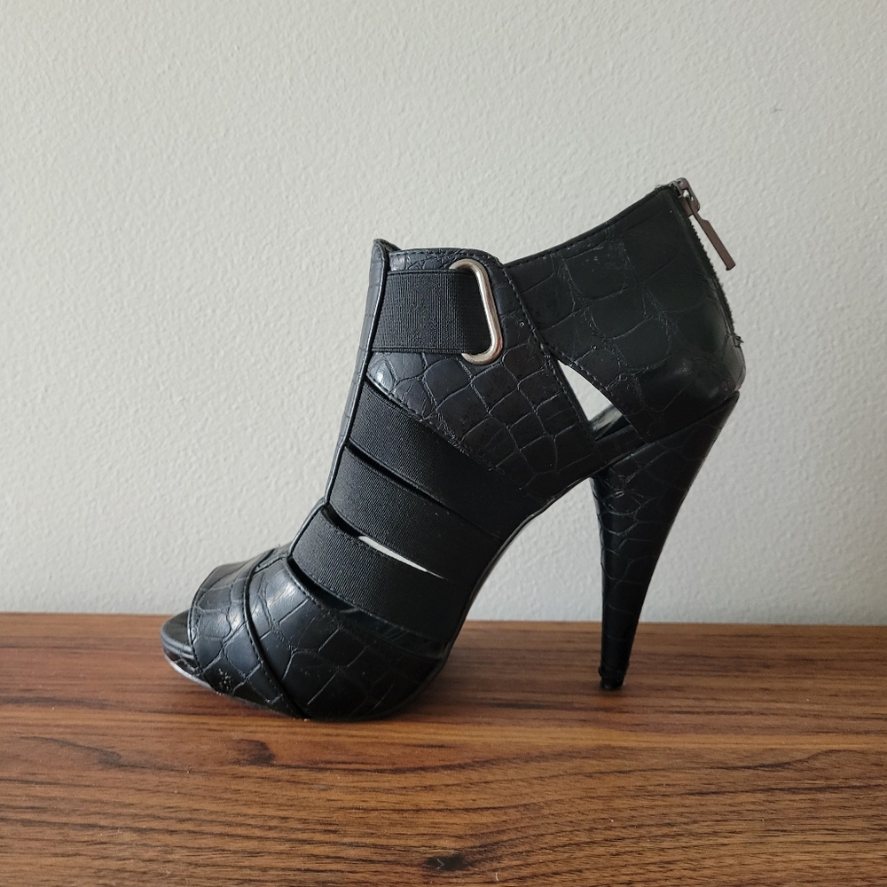 ALDO strappy crocodile leather and elastic high heels with zipper on back